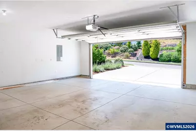 2501 SW Wolverine Dr, Corvallis, OR 97333 - Photo 31