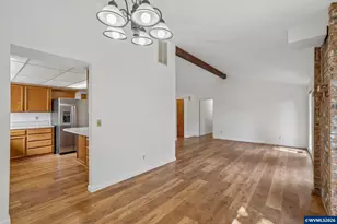 5588 Waln Creek Ct S, Salem, OR 97306 - Photo 13