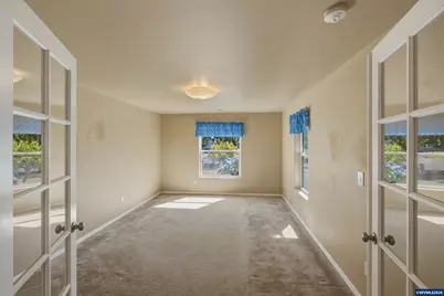 914 Oakmont Lp NE, Albany, OR 97322 - Photo 15