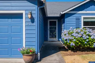 914 Oakmont Lp NE, Albany, OR 97322 - Photo 3