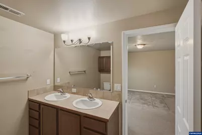 914 Oakmont Lp NE, Albany, OR 97322 - Photo 25