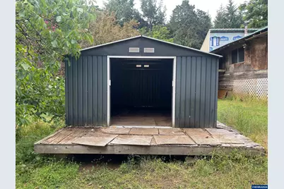 825 SW Pioneer Dr, Willamina, OR 97396 - Photo 35