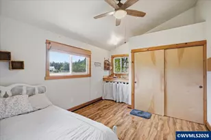 37625 Sunset Ln, Brownsville, OR 97327 - Photo 33