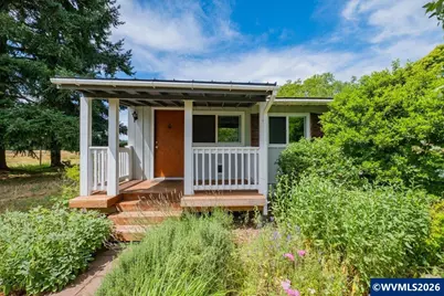 37625 Sunset Ln, Brownsville, OR 97327 - Photo 5