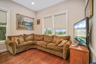 14255 Orchard Knob Rd, Dallas, OR 97338 - Photo 5
