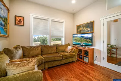 14255 Orchard Knob Rd, Dallas, OR 97338 - Photo 9