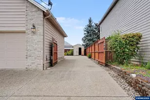 482 Yellowstone Dr, Monmouth, OR 97361 - Photo 3