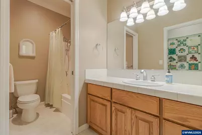 1371 Ranier Lp NW, Salem, OR 97304 - Photo 27