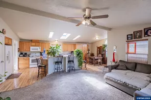 1606 11th Ave, Sweet Home, OR 97386 - Photo 13