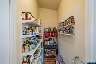 1606 11th Ave, Sweet Home, OR 97386 - Photo 11