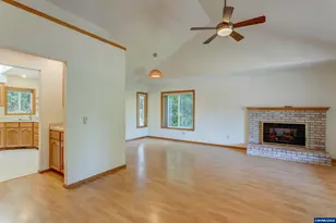 2062 NW Myrtlewood Way, Corvallis, OR 97330 - Photo 11