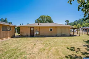 951 Dogwood St, Sweet Home, OR 97386 - Photo 41