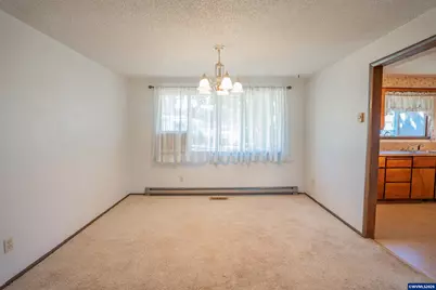 951 Dogwood St, Sweet Home, OR 97386 - Photo 13