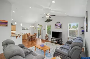 240 Sparks St, Monmouth, OR 97361 - Photo 19