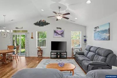 240 Sparks St, Monmouth, OR 97361 - Photo 15