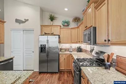 240 Sparks St, Monmouth, OR 97361 - Photo 23