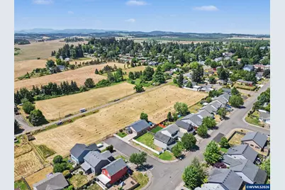 240 Sparks St, Monmouth, OR 97361 - Photo 43