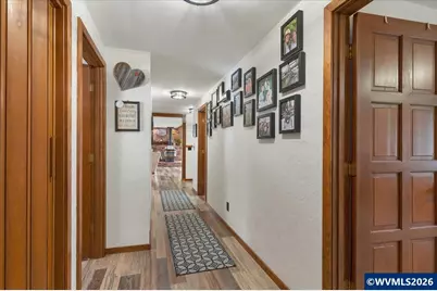 1360 SW Laurelwood Dr, Dallas, OR 97338 - Photo 41