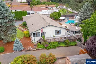 1360 SW Laurelwood Dr, Dallas, OR 97338 - Photo 11