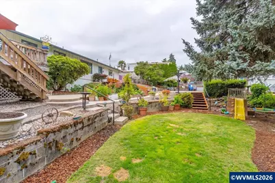 1360 SW Laurelwood Dr, Dallas, OR 97338 - Photo 49