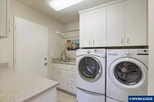 3403 Country Club Dr S, Salem, OR 97302 - Photo 19