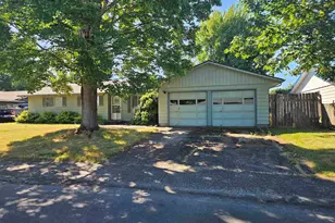 4526 Pennsylvania Ave SE, Salem, OR 97317 - Photo 1