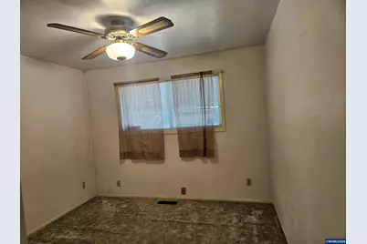 4526 Pennsylvania Av SE, Salem, OR 97317 - Photo 5