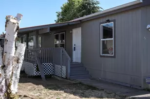 2000 Robins Lane SE, Salem, OR 97306 - Photo 1