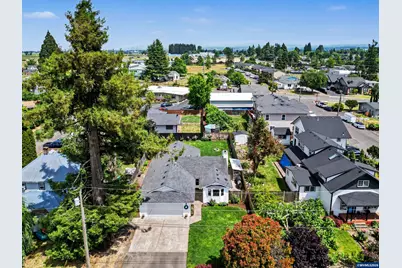 645 John St, Mount Angel, OR 97362 - Photo 37