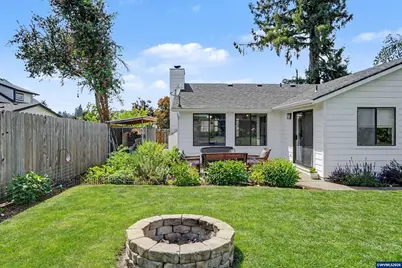 645 John St, Mount Angel, OR 97362 - Photo 33