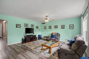 1665 Sisters Ct NW, Salem, OR 97304 - Photo 17