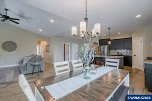 2151 NE Deciduous Ave, Albany, OR 97321 - Photo 15