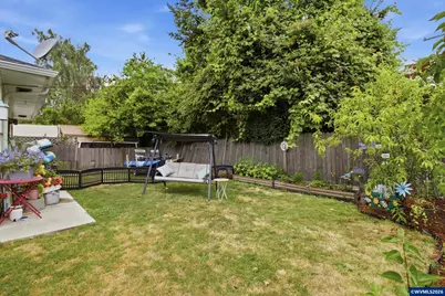 1755 Madison St NE, Salem, OR 97301 - Photo 23