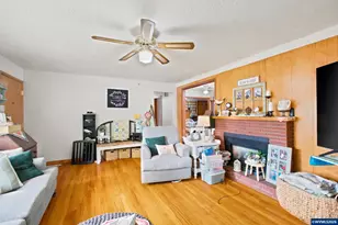 1755 Madison St NE, Salem, OR 97301 - Photo 5