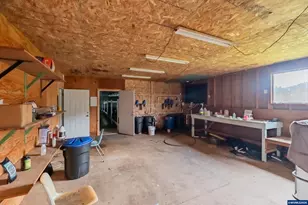 18271 Harlan Rd, Eddyville, OR 97343 - Photo 23