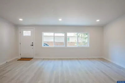 1598 40th Ln, Sweet Home, OR 97386 - Photo 5