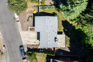 2050 Popcorn Ct NW, Salem, OR 97304 - Photo 27
