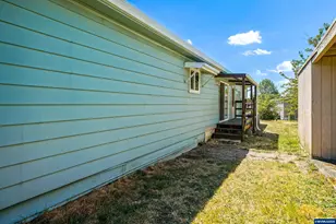 1103 N Springbrook Rd, Newberg, OR 97132 - Photo 41