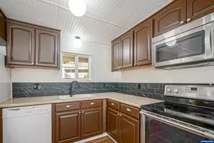 1103 N Springbrook Rd, Newberg, OR 97132 - Photo 19