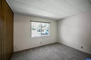 1103 N Springbrook Rd, Newberg, OR 97132 - Photo 33