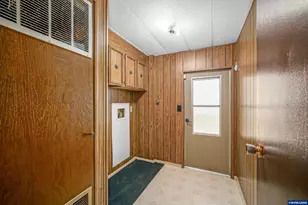 1103 N Springbrook Rd, Newberg, OR 97132 - Photo 21