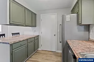 977 George St NW, Salem, OR 97304 - Photo 9