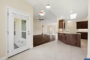 338 NW Ivy Ave, Dallas, OR 97338 - Photo 15