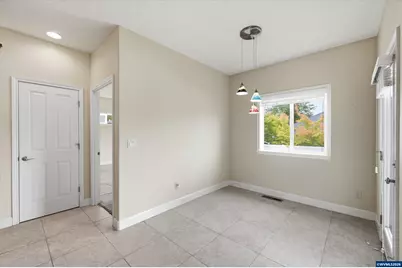 338 NW Ivy Av, Dallas, OR 97338 - Photo 13