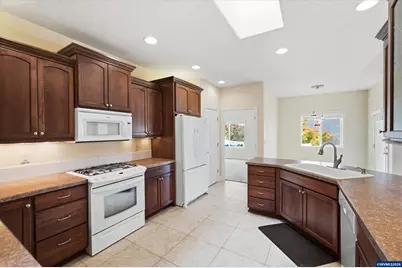 338 NW Ivy Av, Dallas, OR 97338 - Photo 19