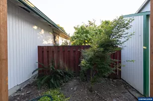 143 SW Wake Robin Ave, Corvallis, OR 97333 - Photo 31