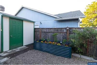 143 SW Wake Robin Av, Corvallis, OR 97333 - Photo 29