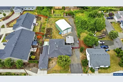 3055 Hollywood Dr NE, Salem, OR 97305 - Photo 39