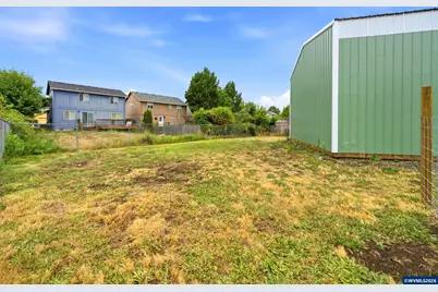 3055 Hollywood Dr NE, Salem, OR 97305 - Photo 35