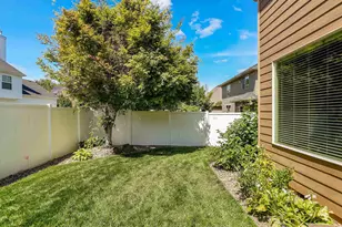 5489 Salal St SE, Salem, OR 97306 - Photo 45